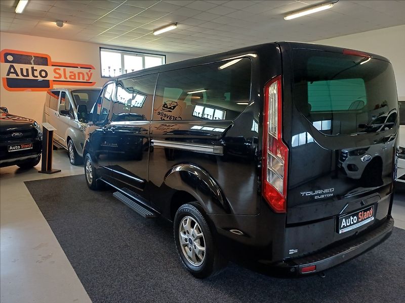Ford Tourneo Custom 2,2 Titanium,L2,1maj,motor 119 - fotka 6 z 28