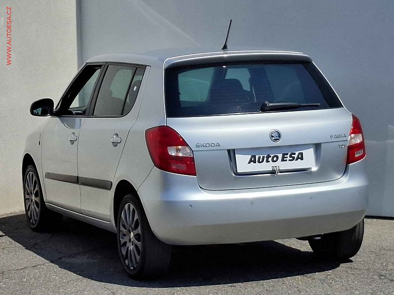 Škoda Fabia (2013) 1.2 TSi, Style, +kola - fotka 6 z 20