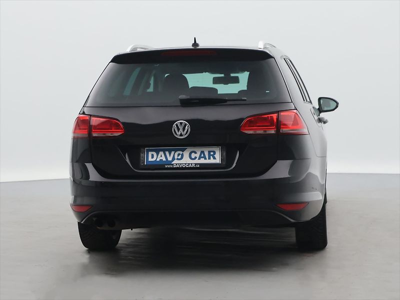 Volkswagen Golf 1,4 TSI 92kW Cup 1.Maj Navi - fotka 6 z 33