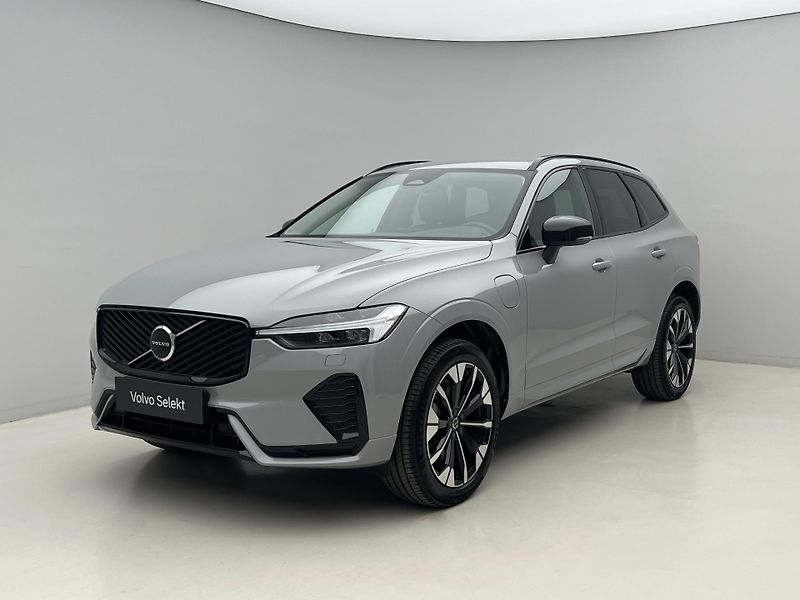 Volvo XC60 T6 AWD DARK PLUS AUT - fotka 1 z 48