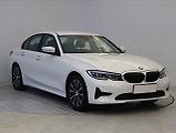 U BMW 3 cena klesla.