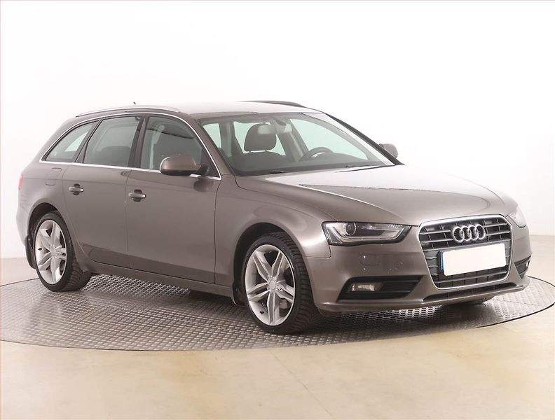 Audi A4 (2013) Ambition 2.0 TDI, Automat - fotografie inzerátu