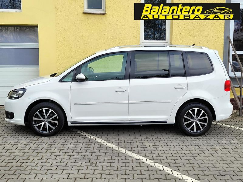 Volkswagen Touran 1,4 DSG Highline, nové ROZVODY - fotka 10 z 46