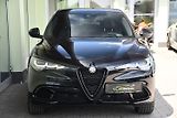 Alfa Romeo Stelvio 2.2 JTDm Competizione Q4 - náhled 9