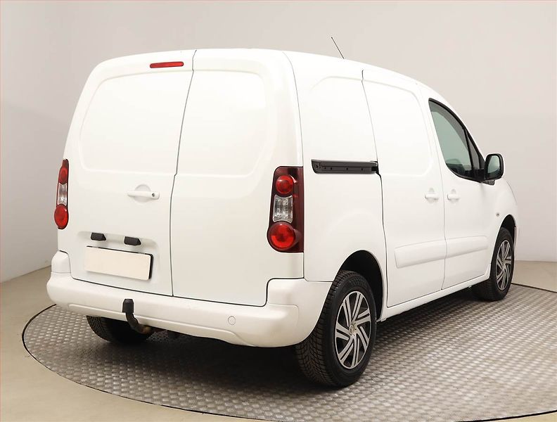 Citroën Berlingo (2016) 1.6 HDi, 3Místa, ČR, DPH - fotka 5 z 15