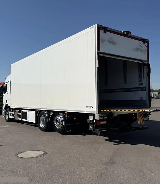 Renault Trucks T (2020) 440 6x2 chlaďák EURO 6 - fotka 8 z 20
