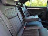 Škoda Superb 2.0-4x4-Laurin&Klement-200kw - náhled 23