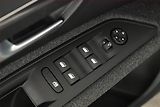 Peugeot 3008 (2023) Active Pack 1.2 PureTech - náhled 17