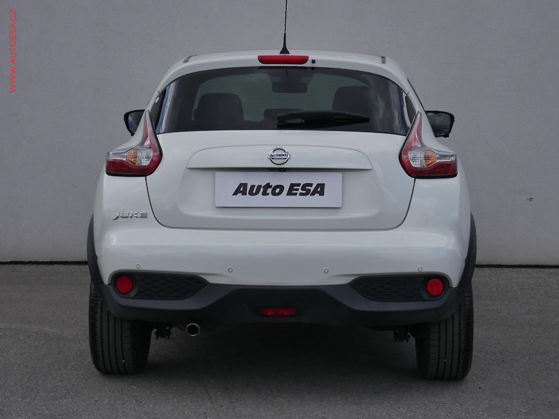 Nissan Juke (2017) 1.6i, ČR, AT - fotka 5 z 22