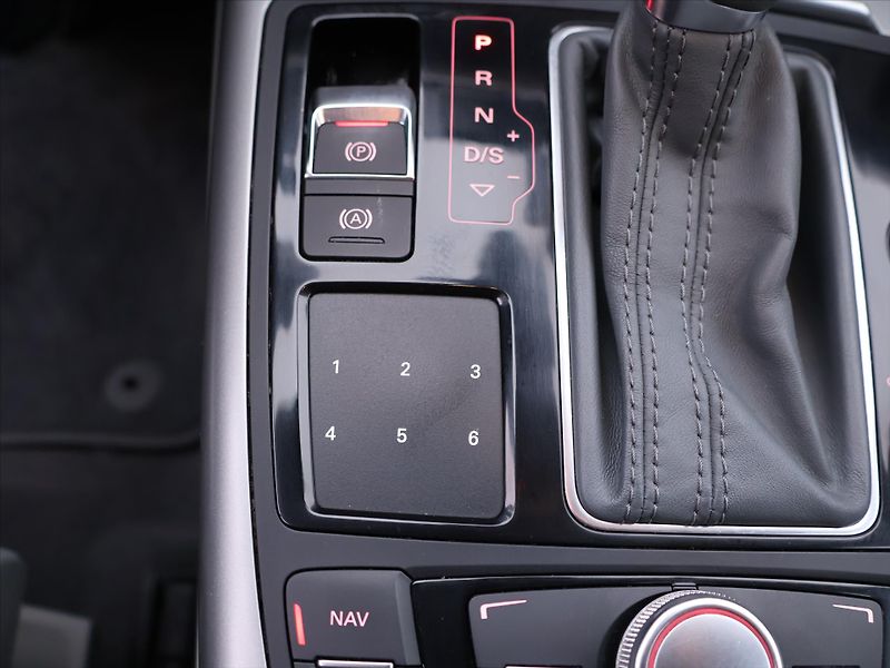 Audi A6 3,0 TDI 180kW Aut. Quattro - fotka 27 z 37