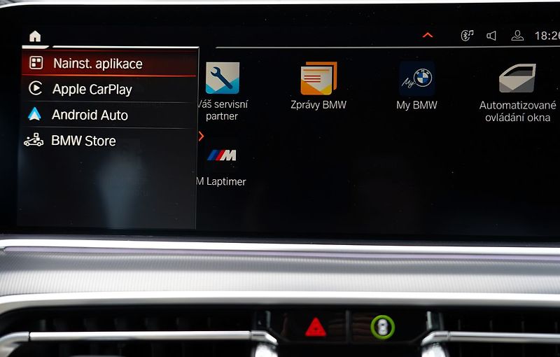 BMW X5 40i xDrive/340 PS/tažné/panora - fotka 41 z 47