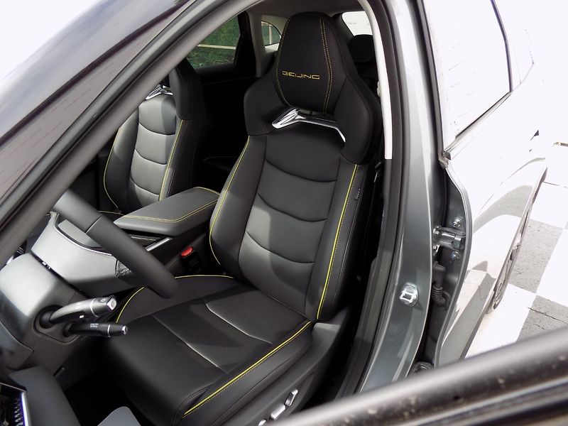 BAIC X5 (2025) 1.5T/AT/Pixel-LED/PANO/DPH/ - fotka 14 z 41