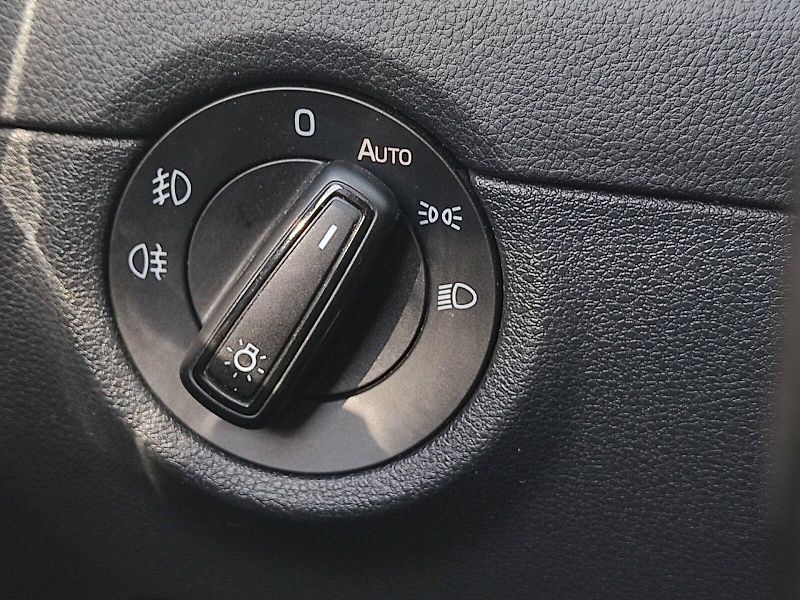 Škoda Octavia (2017) Style 1,6 Tdi 85 Kw - fotka 26 z 35