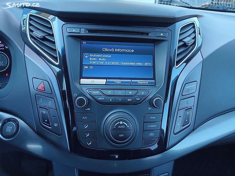 Hyundai i40 1.7 CDTI 100kW - fotka 24 z 34