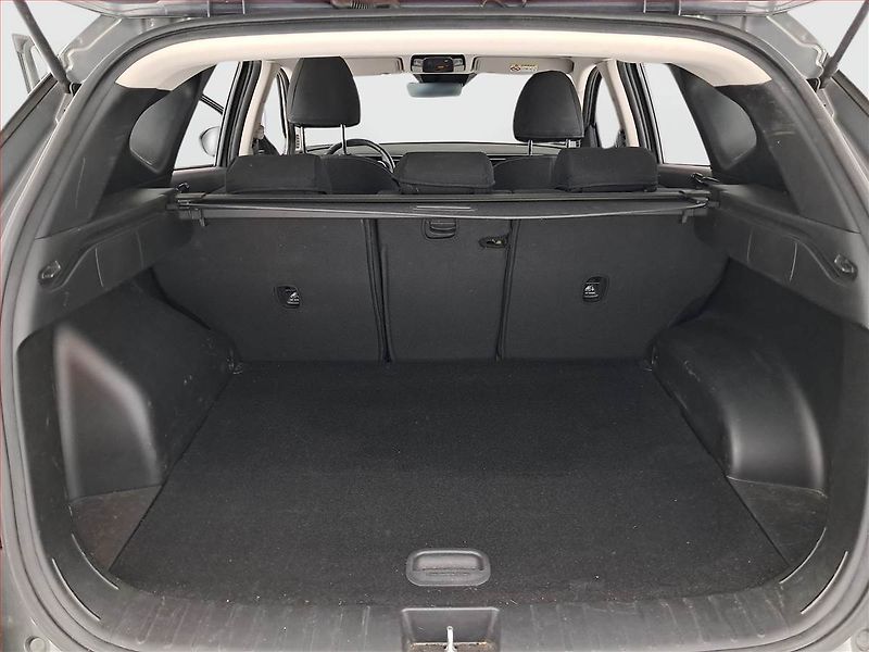 Hyundai Tucson (2021) 1.6 T-GDI, Serv.kniha - fotka 13 z 19
