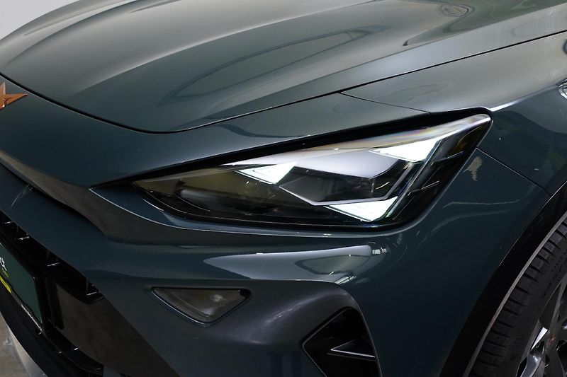 Cupra Formentor - fotka 9 z 11
