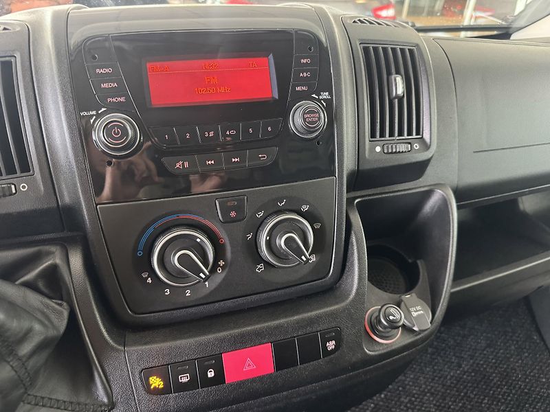 Peugeot Boxer 2,0HDI*Klima*Tempomat - fotka 20 z 29