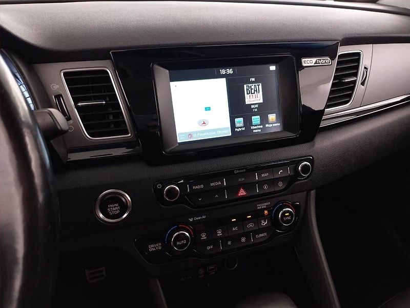 Kia Niro (2017) Hybrid, Automat, Kůže, Navi - fotka 12 z 22