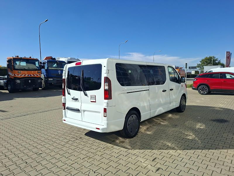 Renault Trafic (2026) L2H1 - 9 míst - fotka 5 z 23