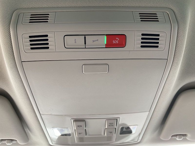Škoda Superb (2022) 1.5 TSI Style+ - fotka 15 z 40