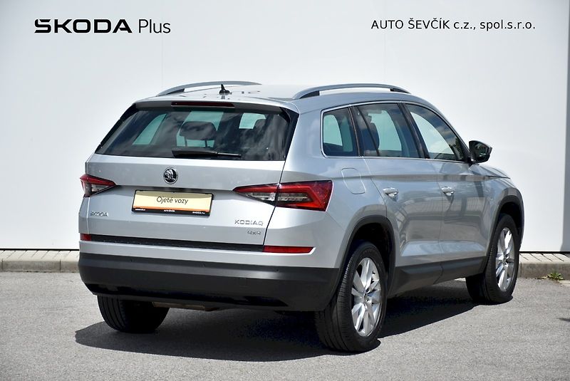 Škoda Kodiaq (2019) Style Plus 2.0 TDI 140 kW 4x4 - fotka 2 z 35