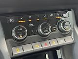 Škoda Karoq (2018) 1.5TSi MAN Style+ Kessy, tažné - náhled 41