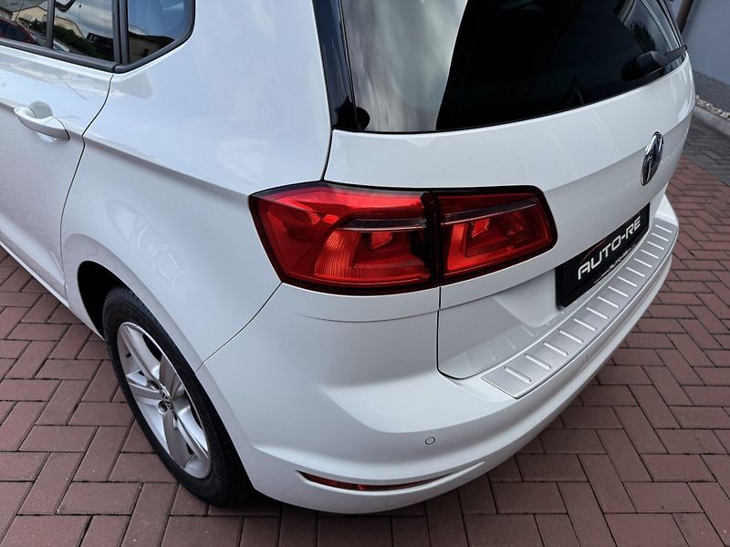 Volkswagen Golf Sportsvan (2016) 1.2TSi Digi Klima Tempomat - fotka 46 z 50