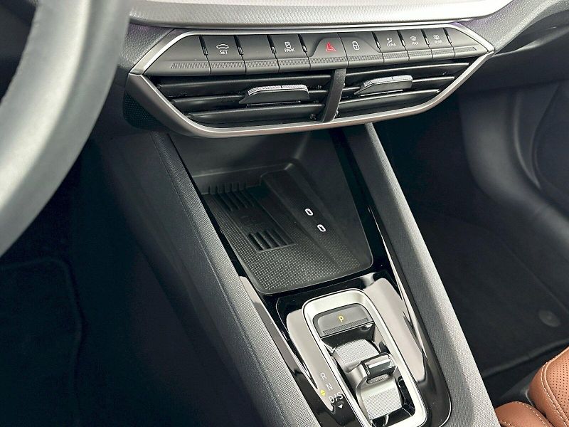 Škoda Octavia (2025) DSG 2.0TDI 110kW Exclusive Sel - fotka 21 z 31