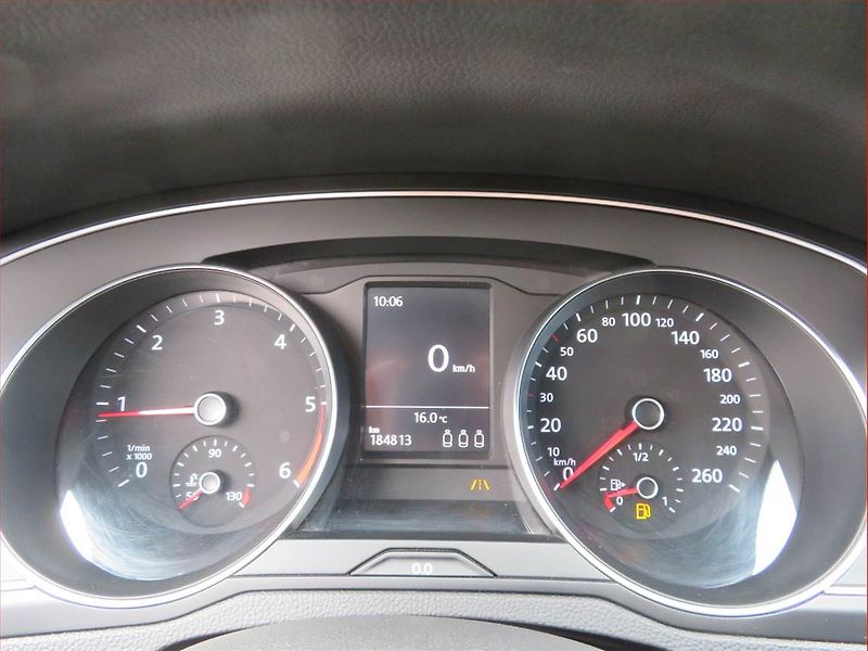 Volkswagen Arteon (2019) 2.0 TDI, Serv.kniha, Bi-Xenony - fotka 11 z 15