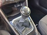 Volkswagen T-Roc (2018) 1.5 TSi, Comfortline, navi - náhled 16