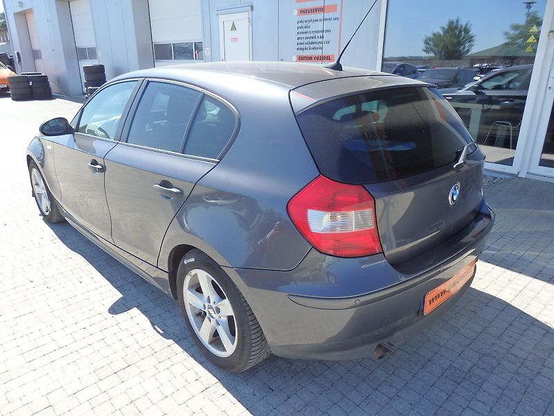 BMW Řada 1 118D DIGI. KLIMA, 8x AIRBAG - fotka 5 z 15