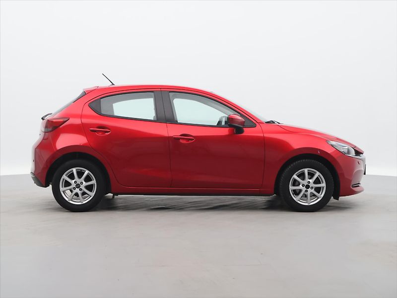 Mazda 2 1,5 Skyactiv-G 66kW REVOLUTION - fotka 8 z 24