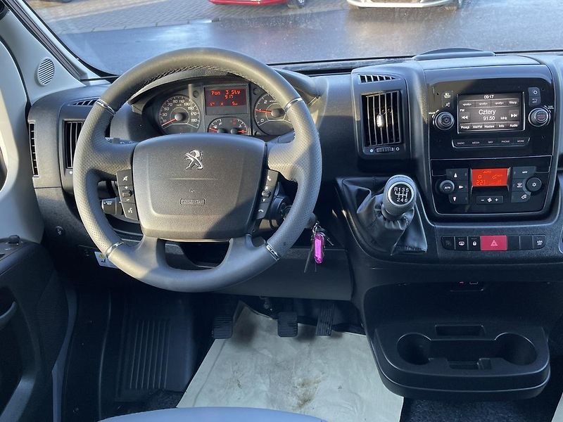Peugeot Ostatní (2021) Globe-Traveller Voyager Z - fotka 7 z 22