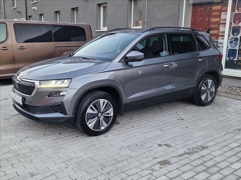 Škoda Karoq 2.0 TDI 110kW 4x4 DSG Style - fotka 6 z 50