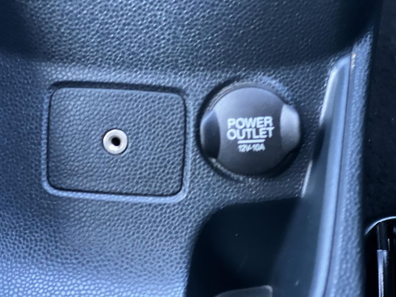 Ford Fiesta 1.25i KLIMA ALU KOUPENO V ČR - fotka 21 z 37