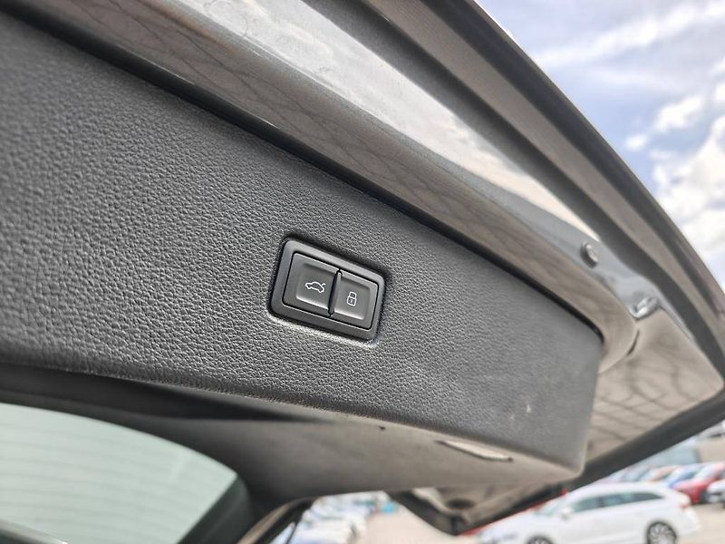 Audi Q7 - SQ7 Quattro 8TT  4,0TDI - fotka 27 z 27