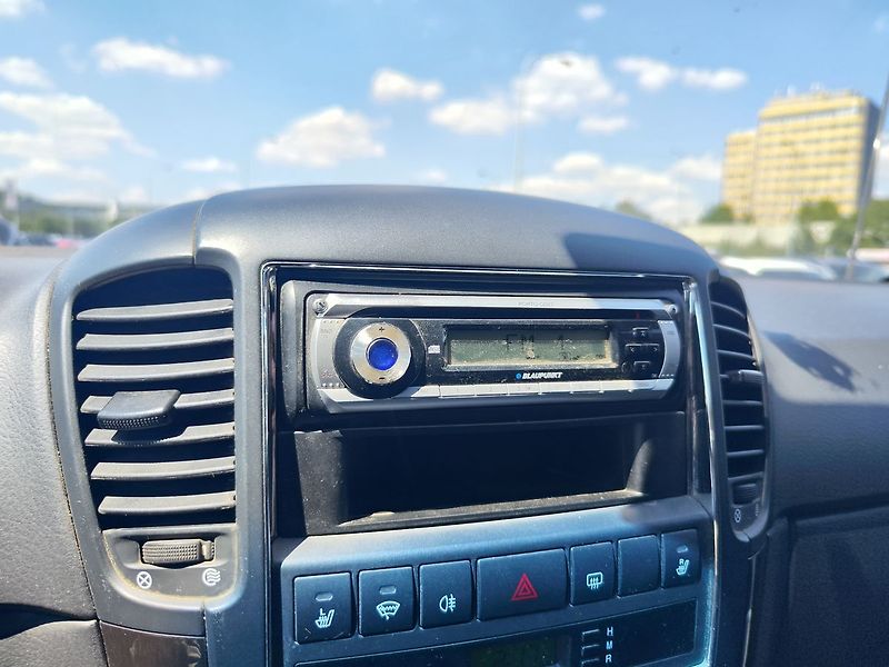 Kia Sorento 2.5 CRDi/125kW 4x4, ČR 2.Maj. - fotka 16 z 24