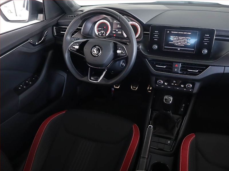 Škoda Kamiq (2022) Monte Carlo 1.5 TSI - fotka 7 z 23