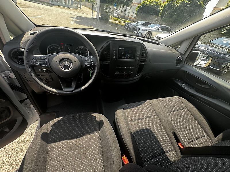 Mercedes-Benz eVito (2023) 112 / KAWA / XL - fotka 9 z 17