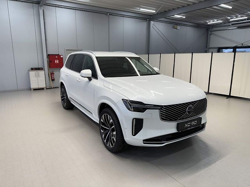 Volvo XC90 (2026) B5 2.0L 250+14k AT8 AWD PLUS B - fotka 6 z 6