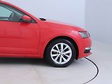 Škoda Octavia (2018) 1.5 TSI, Serv.kniha, Tempomat - náhled 14