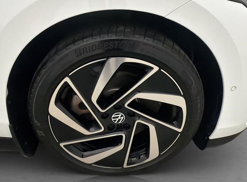 Volkswagen ID.7 Pro 360k Masáž Matrix HuD Pano - fotka 36 z 36