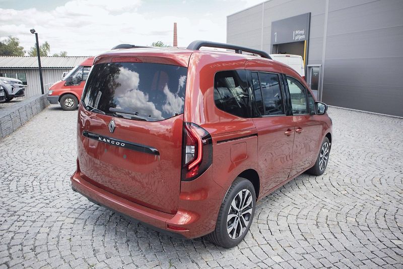 Renault Kangoo (2026) Techno TCe 130 EDC - fotka 9 z 37