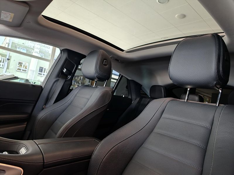 Mercedes-Benz GLE 450 d 4MATIC Coupe - fotka 14 z 30