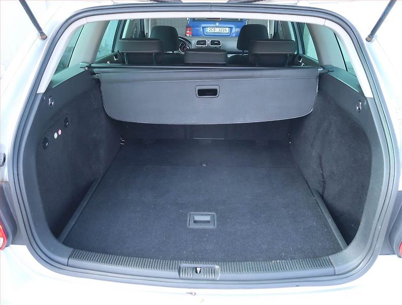 Volkswagen Golf (2012) 2.0 TDI, Tempomat - fotka 14 z 15