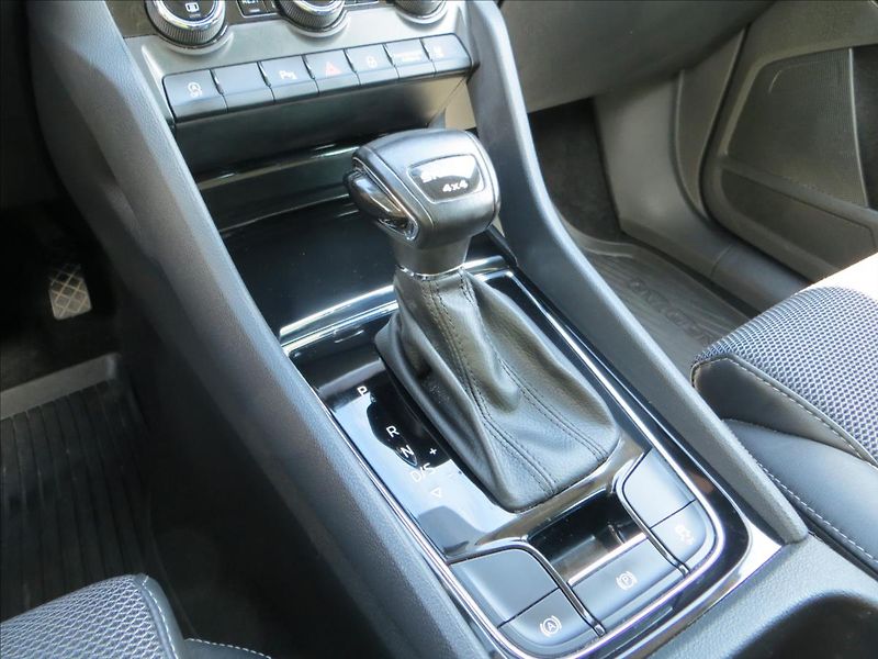Škoda Kodiaq 2,0 TSI 140kW DSG 4x4 Style - fotka 14 z 28