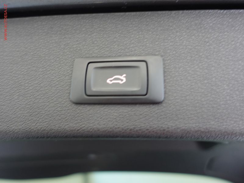 Audi SQ5 (2015) 3.0V6TDi Quattro, AT, navi - fotka 25 z 25