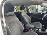 Volkswagen Golf Variant 2,0TDi Highline NAVI LEDMATRIX - náhled 36