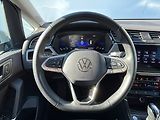 Volkswagen Touran (2023) 2.0 TDI 110kW DSG LED - náhled 7