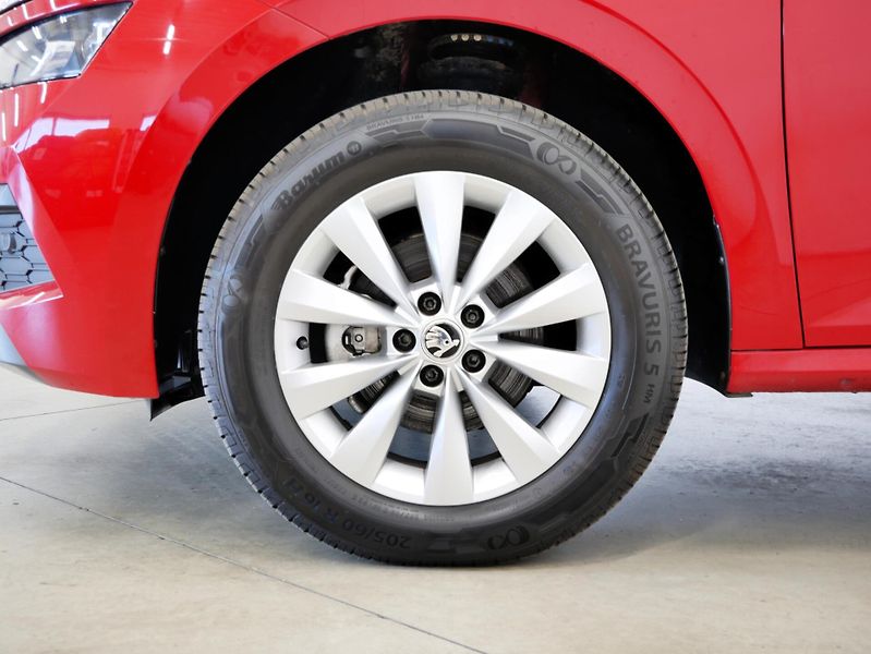 Škoda Kamiq - fotka 10 z 26